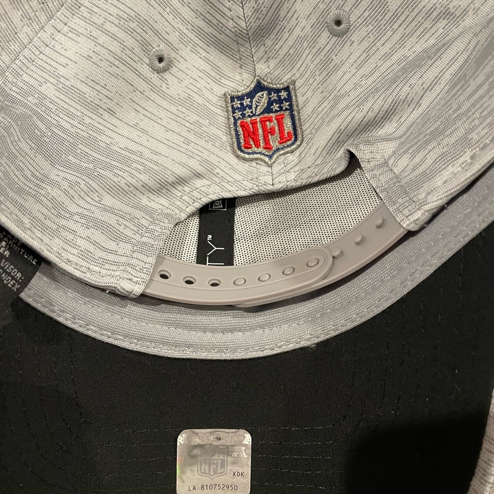 New Era LA Rams NFC Conference Champions Cap - White and Gray New!!! - Picture 4 of 6